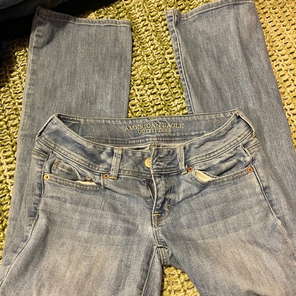 Jeans - Picture 2 of 3